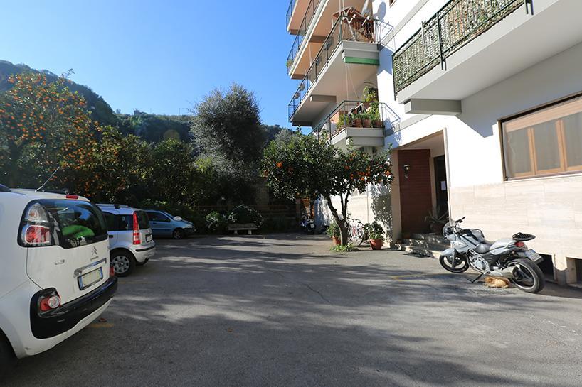 Sunny Flat Lägenhet Sorrento Exteriör bild
